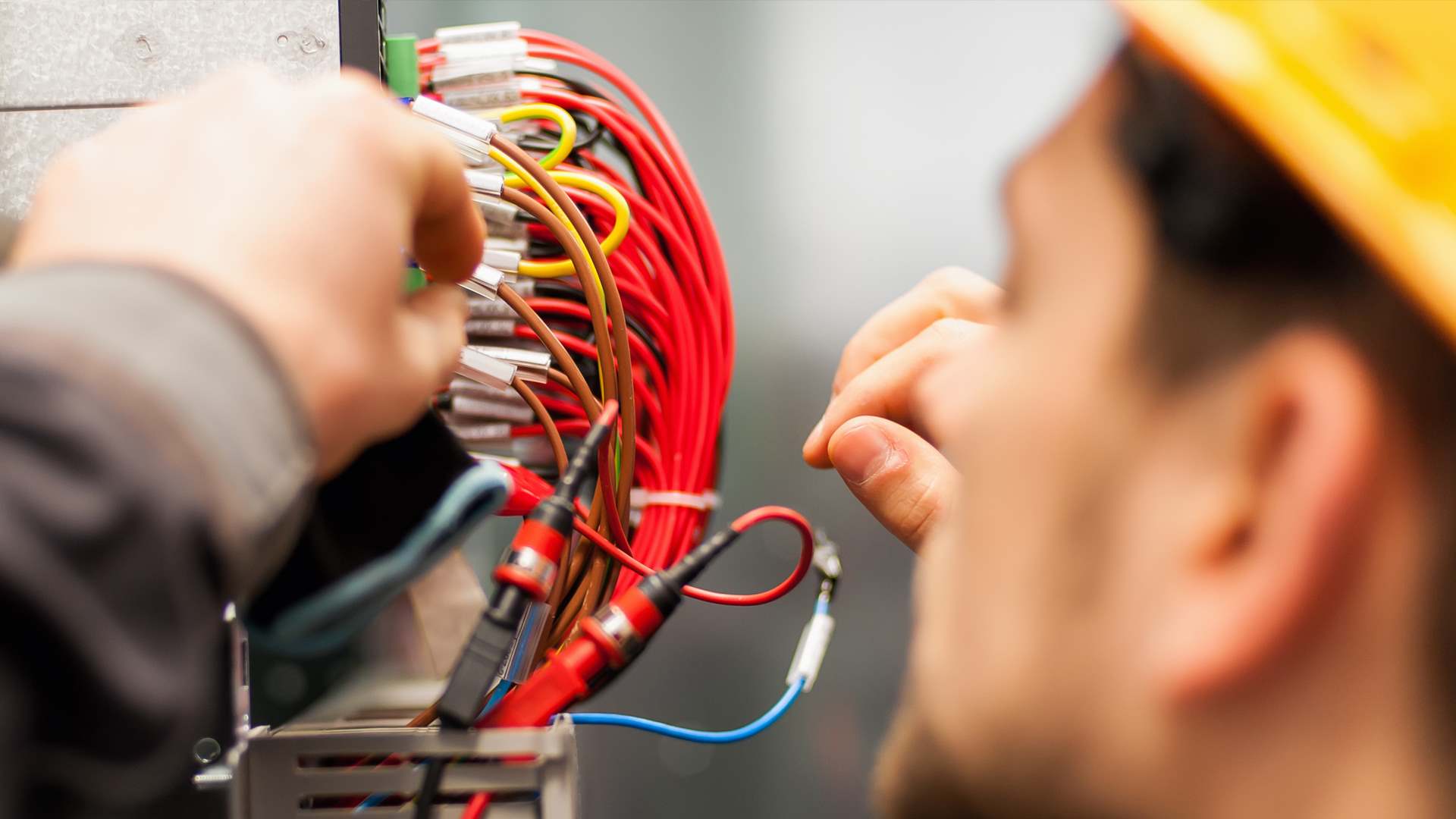 Impianti elettrici e di condizionamento civili